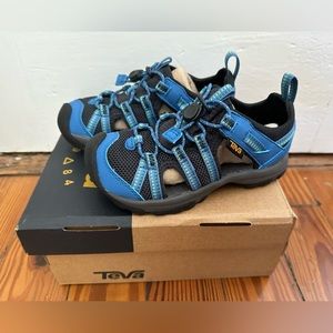 New in Box Kids Size 11 Teva Sandals